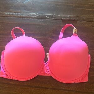 PINK Victoria's Secret Vibrant Pink Bra
